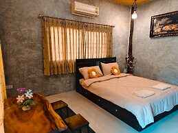 Phakphing Erawan Homestay