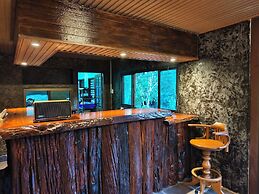 Phakphing Erawan Homestay