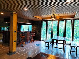 Phakphing Erawan Homestay