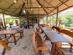 Phakphing Erawan Homestay