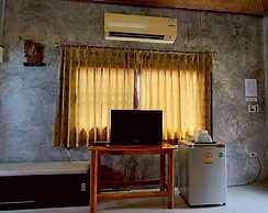 Phakphing Erawan Homestay