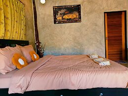 Phakphing Erawan Homestay