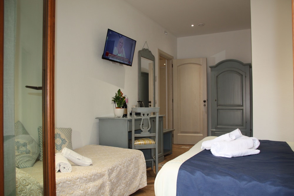 Central Dorgali Rooms
