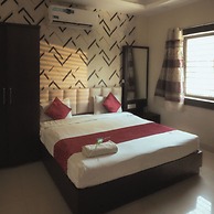 Hotel Maya Palace