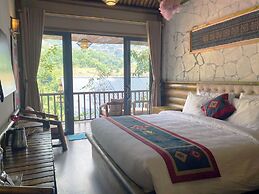 Chapa Ecolodge