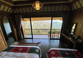 Chapa Ecolodge
