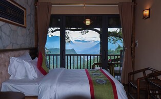 Chapa Ecolodge