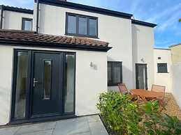 Samphire House