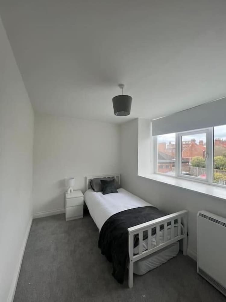 Samphire House