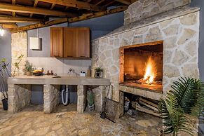 Beachfront luxury villa Vinisce