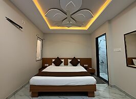 HOTEL LOTO CENTRAL UJJAIN STATION