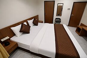 HOTEL LOTO CENTRAL UJJAIN STATION