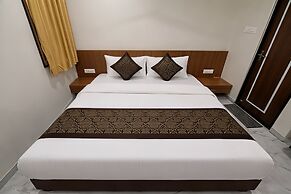 HOTEL LOTO CENTRAL UJJAIN STATION