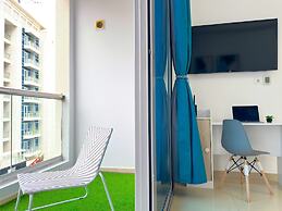 Luxury Brand New Studio