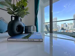 Luxury Brand New Studio