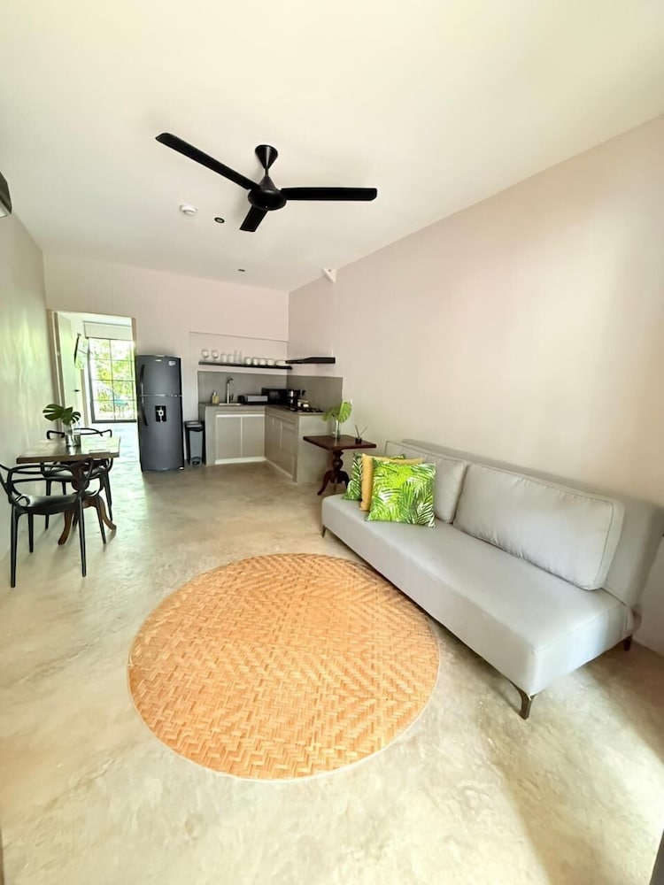 Loft Private