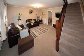 Spacious 3 Bedroom Home in Westhoughton