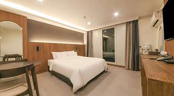 Jeonju Dana Hotel