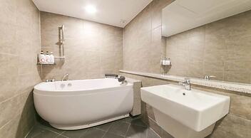 Jeonju Dana Hotel