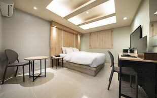 Suwon Haenggung-dong Sunstar