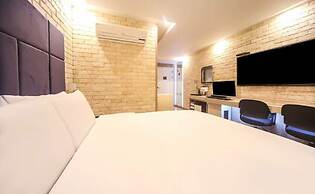 Plaire Hotel