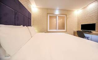 Plaire Hotel