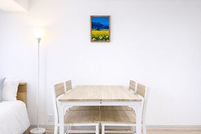 EPO Shinmachi Maison Apartment