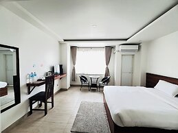 Little Buddha Inn