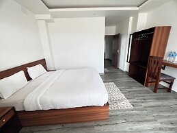Little Buddha Inn
