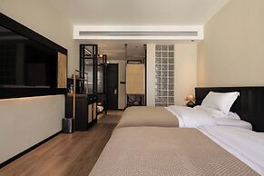 CHUN LIN BOUTIQUE HOTEL