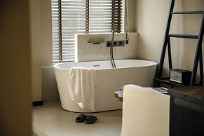 CHUN LIN BOUTIQUE HOTEL
