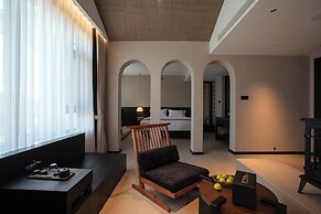 CHUN LIN BOUTIQUE HOTEL