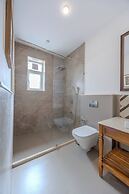 ELIVAAS Cygnus 4BHK With Pvt Pool