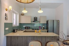 ELIVAAS Cygnus 4BHK With Pvt Pool