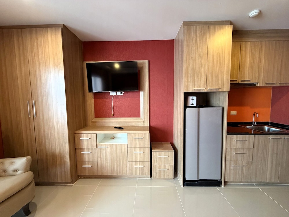 Cozy Studio With Balcony - Pratumnak Hill