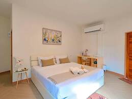 Rabbit Villa Bangsaray