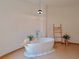 Rabbit Villa Bangsaray