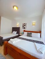 The La Mera Beach Apartments