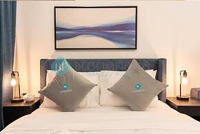 Bloomfields Furnished STU in Oasis M