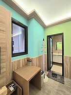 Yours Inn Luodong