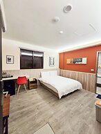 Yours Inn Luodong