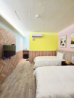 Yours Inn Luodong
