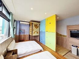 Yours Inn Luodong