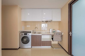 Sunlight Apartment-Color TV Tower