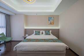 Sunlight Apartment-Color TV Tower