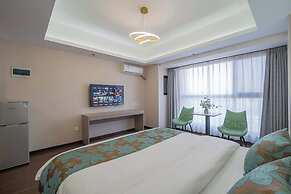 Sunlight Apartment-Color TV Tower