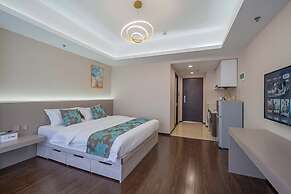 Sunlight Apartment-Color TV Tower
