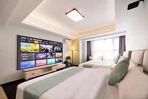 Sunlight Apartment-Color TV Tower