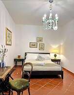 Levante Camere