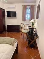 Levante Camere
